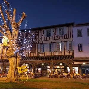 La Maison Des Consuls 4*, Mirepoix (Ariege) France